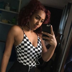 Meet your Posher, Arianna